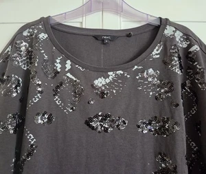 NEXT~FAB CHARCOAL GREY COTTON BLEND JERSEY TOP w PRINT & SEQUINS~SOFT~SIZE 16~VG - Picture 1 of 4