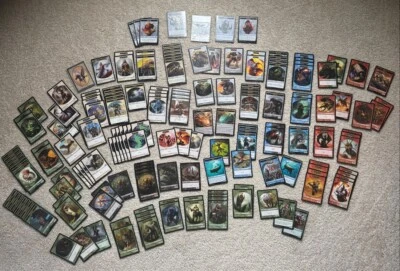 Magic The Gathering • LOTE DE 180 FICHAS + 7 CARTAS EMBLEMÁTICAS MTG • CASI NUEVO/LP/P Foto 1 de 4