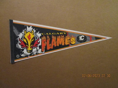 NHL Calgary Flames Vintage Snorting Horse Team Logo Hockey Pennant Cover