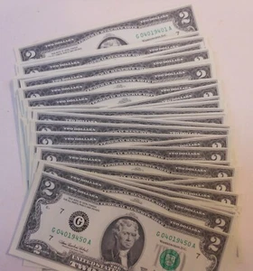 50 Zwei Dollar 2003A Federal Reserve Banknoten mit aufeinanderfolgender Serie #.. im Umlauf - Bild 1 von 1
