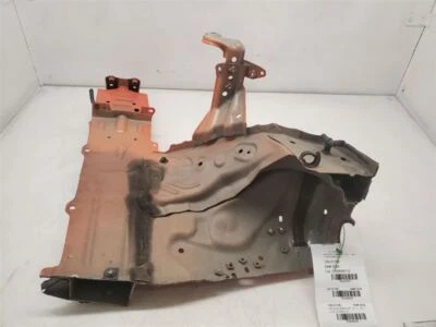 Avental Toyota Prius V, suporte de núcleo do radiador dianteiro esquerdo corte, 12-18, 53702-47060 - Imagem 1 de 4