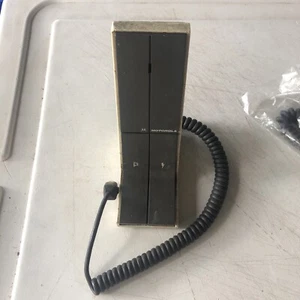 Motorola HMN1038B desktop Microphone for CM340 GM360 CM140 GM340 GM350 GM950 - Picture 1 of 10