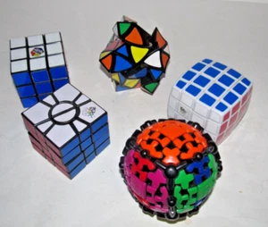 Rubik's cube and other puzzles lot (J) - Picture 1 of 3