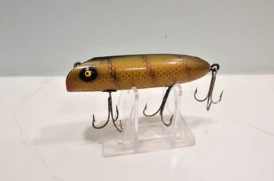 Vintage South Bend #973 Bass Oreno Pike Scale with Tack Eyes.  Nice Lure. - Image 1 of 4