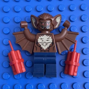 LEGO Man-Bat Minifigure Batman DC Villain 76011 70905 (2014) - Picture 1 of 3