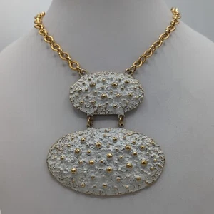 Napier Francis Fujio Brutalist White Enamel Gold Tone Stippled Pendant Necklace - Picture 1 of 23