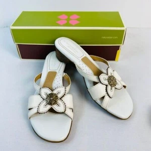Naturalizer Flower White Leather Sandals, Size 7.5M,  Jakarta - Picture 1 of 9