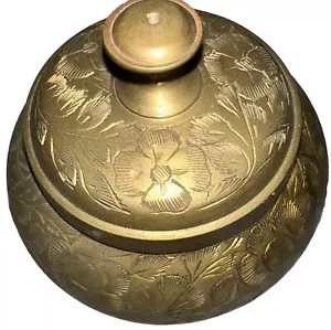 Schöner Vintage Messing Behälter mit Handgravur und Deckel - Bild 1 von 7