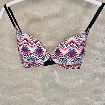 Sujetador push-up Victoria’s Secret ROSA 32C coral geométrico uso en todas partes Foto 1 de 4