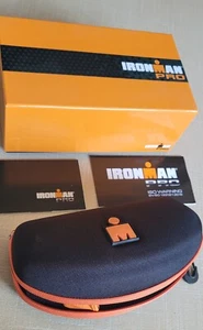 Ironman Pro Sonnenbrille Brillenetui mit Reißverschluss & Hartschale Neu im Karton aus altem Lagerbestand - Bild 1 von 9