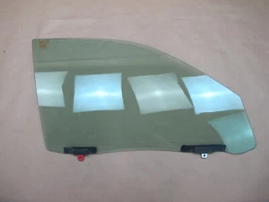 🥇01-06 LEXUS UCF30L LS430 FRONT RIGHT DOOR GLASS WINDOW OEM - Picture 1 of 12
