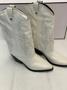 Guess Boots Raegan 3 White 141 US Size 9.5M - Picture 1 of 7