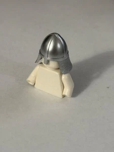 LEGO Part 3844 (1pc) Minifigure, Headgear Helmet Castle With Neck Protector - Picture 1 of 8