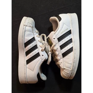 Adidas Superstar White Black Stripe Toddler Shoes Sneakers Kids Size 11K - Picture 1 of 9