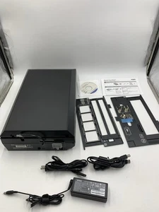 Epson Perfection V600 Photo and Document Scanner w/ Cables FOR PARTS - Picture 1 of 16