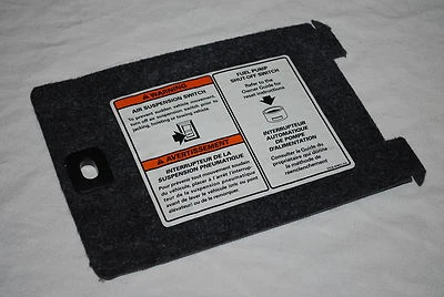 Lincoln Mark VIII 1997-98 interruptor de suspensión neumática cubierta de acceso - embellecedor de maletero MK 8 Foto 1 de 2