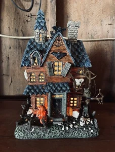 Animated Haunted House Sound Flickering Lights 17x11x11 Halloween Works Costco - Picture 1 of 12