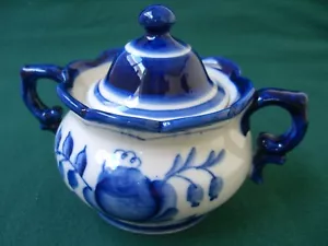 Russian GZHEL Porcelain Blue & White Round Sugar Bowl with Lid - Picture 1 of 10