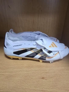 ADIDAS PREDATOR ELITE TONGUE X TEAMGEIST FG  / WHITE-GOLD- 10.5 UK - Foto 1 di 4