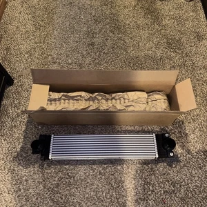 Intercooler Ford OEM para Fusion / Lincoln MKZ 17-20 HG9Z-6K775-A - Imagen 1 de 8
