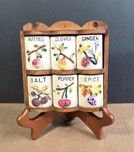 Estante de especias de madera vintage con 6 agitadores de cerámica de GNCO Japón - Imagen 1 de 13
