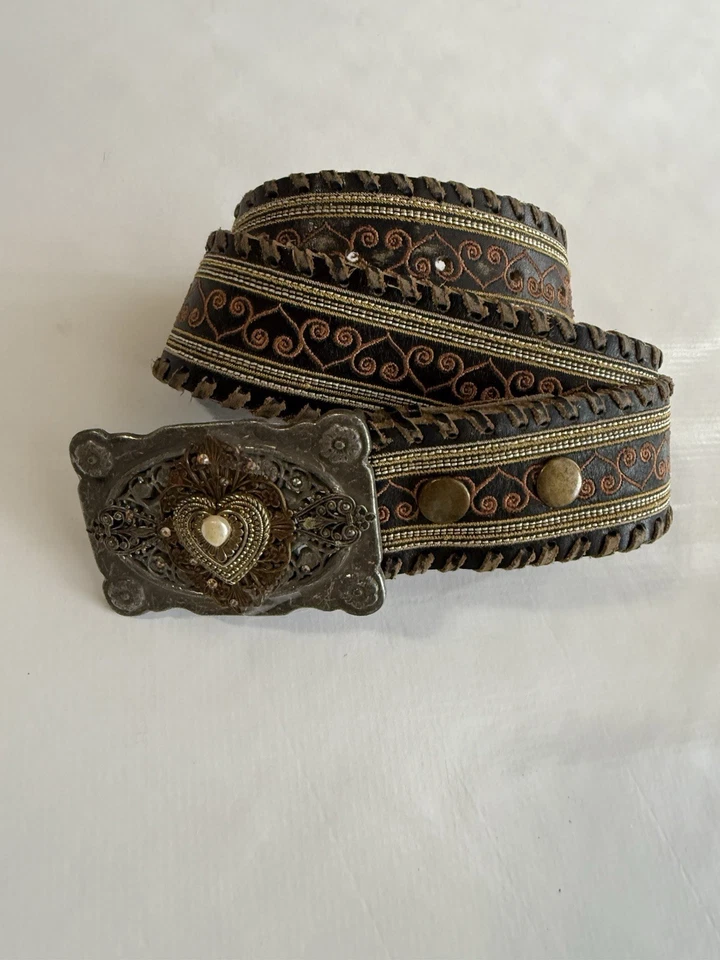 Todavía... Cinturón Hebilla Bordado Vintage Cosido Ancho Tono Bronce Adornado S Foto 1 de 4