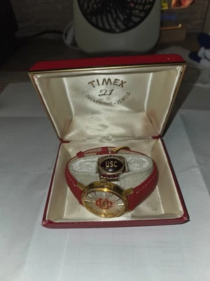 Anillo de campeonato 1970 USC Trojans oro 10K Rose Bowl Y reloj Rose Bowl para hombre Foto 1 de 4