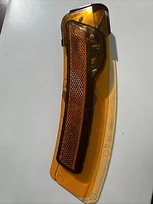 TOYOTA PRIUS FRONT RIGHT SIDE BUMPER MARKER TURN SIGNAL LIGHT LAMP OEM 2023-2025 - Image 1 of 3