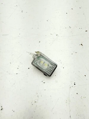 AUDI A4 A5 S4 S5 2018-2024 - Luz de puerta interior derecha OEM 8W0947134 Foto 1 de 3