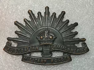 WW1 era Australian Rising Sun Hat Badge -Blackened Brass - Picture 1 of 2