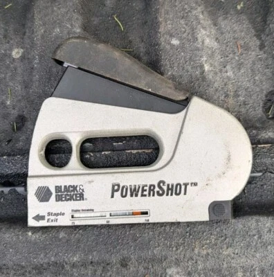 Pistola grapadora de alta resistencia Black & Decker PowerShot herramienta portátil 5700 ¡Funciona! Foto 1 de 4