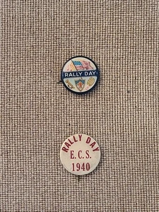 1940 Rally Day Pinback Buttons One HQ & The Other Unique Chicago, Illinois Pins - Picture 1 of 2