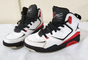 Zapatos de baloncesto Nike Air Jordan Flight 2011 para jóvenes blancos rojos y negros talla 6  - Imagen 1 de 7