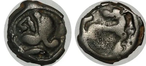 SÉQUANES, Incertaines Potin à la tête casquée et à l’animal retourné PATAT.7.8 - Picture 1 of 1