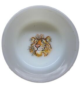 Vintage “Essie” ESSO Gas Fire King Cereal Bowl Tiger 4”X 2 1/4 Milk Glass