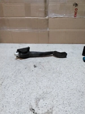 Peugeot 307 Electric Throttle Pedal — 第 1/3 张图片