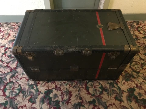 Vintage WinShip Steamer Wardrobe Trunk From 1920’s Cover