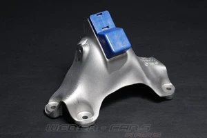 9846775 Support Bracket Holder Left New OEM BMW S68 M5 G90 G99 7er G70 760iX 0km - Picture 1 of 13