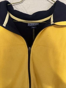 VTG Land's End Men's Medium Weight Yellow Fleece Jacket Size M Made in Korea YKK - Picture 1 of 5