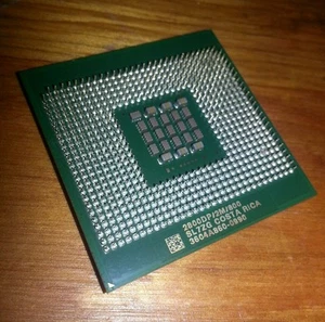 Single Dell PowerEdge 1800 3,06 GHz Xeon CPU Kit SL72G - CPU & Kühlkörper Combo - Bild 1 von 5