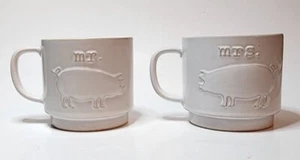 Kaffeetassen Mr and Mrs Piggy Schwein Becher Keramik passend Hochzeit Cottagecore Bauernhof - Bild 1 von 11