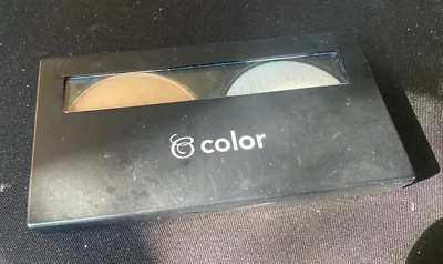 BeautiControl Perfecting Wet/Dry Dual Finish Foundation 11.3g Y4 - Image 1 of 2