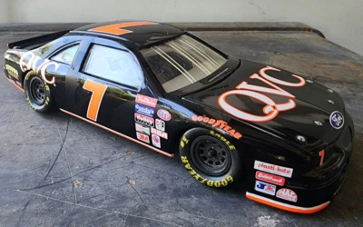 Ford Thunderbird Geoff Bodine Revell QVC 1997 #7 Die Cast Metal Foto 1 de 4