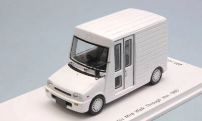 MODELLINO FURGONE STATICO SPARK DAIHATSU MIRA WALK THROUGH VAN 1990 SCALA 1:43 - Immagine 1 di 4
