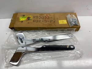 NOS KAWASAKI REAR FENDER SISSY BAR MOUNTING KIT K53033-021 KZ650 KZ750 KZ OEM - Picture 1 of 7