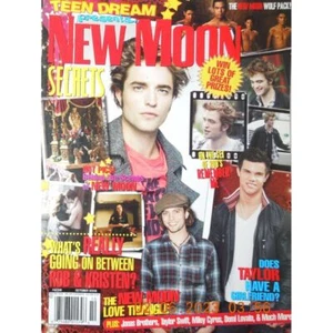 ROBERT PATTINSON Teen Dream NEW MOON behind scenes KRISTEN taylor DEMI + posters - Picture 1 of 12