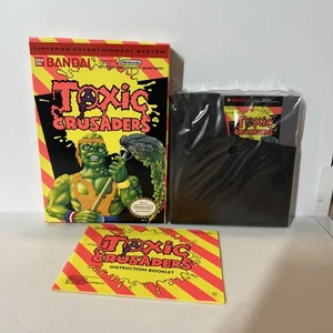 Toxic Crusaders Nintendo NES CIB Cart Box Manual Sleeve Foam NIB TOP MINT - Bild 1 von 5