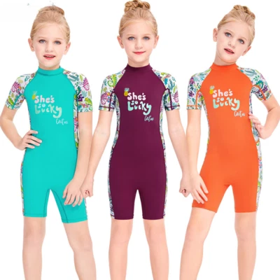 Traje de baño para niños Protector solar para niñas UPF 50+ Traje de buceo de una pieza Traje de neopreno para niños Foto 1 de 4