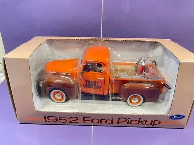 2002 Crown Premiums 1:24 Diecast Trust Worthy 1952 Ford Pickup Truck IN BOX - Image 1 of 4