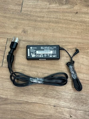 Genuine Gateway AC Power Adapter for Solo 9100 9300 9500 Series Laptop Charger - Image 1 of 3